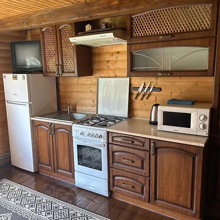 Kaspiy Gasthuis 4*