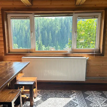 Kaspiy Guest house